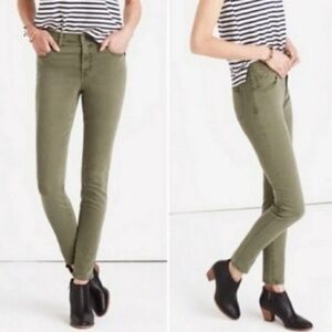 Madewell Wimen’s Green 9” High Rise Skinny Skinny Jeans Sz 25